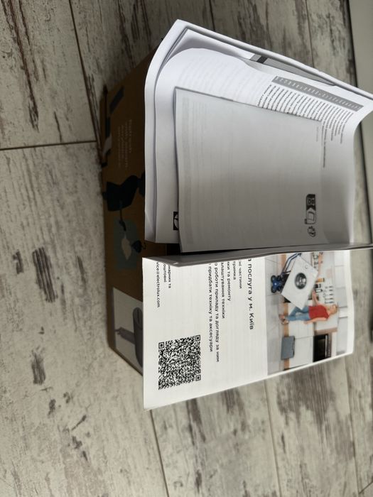 Продам відпарювач Electrolux E5HS1-6UG