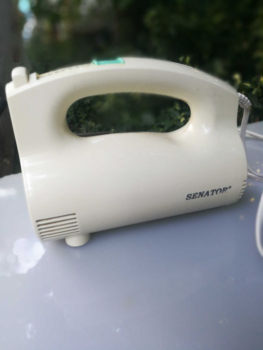 Кухонный миксер " SENATOR "HM-708, 200Вт, 7 режимов и корпус от "РОСЬ"