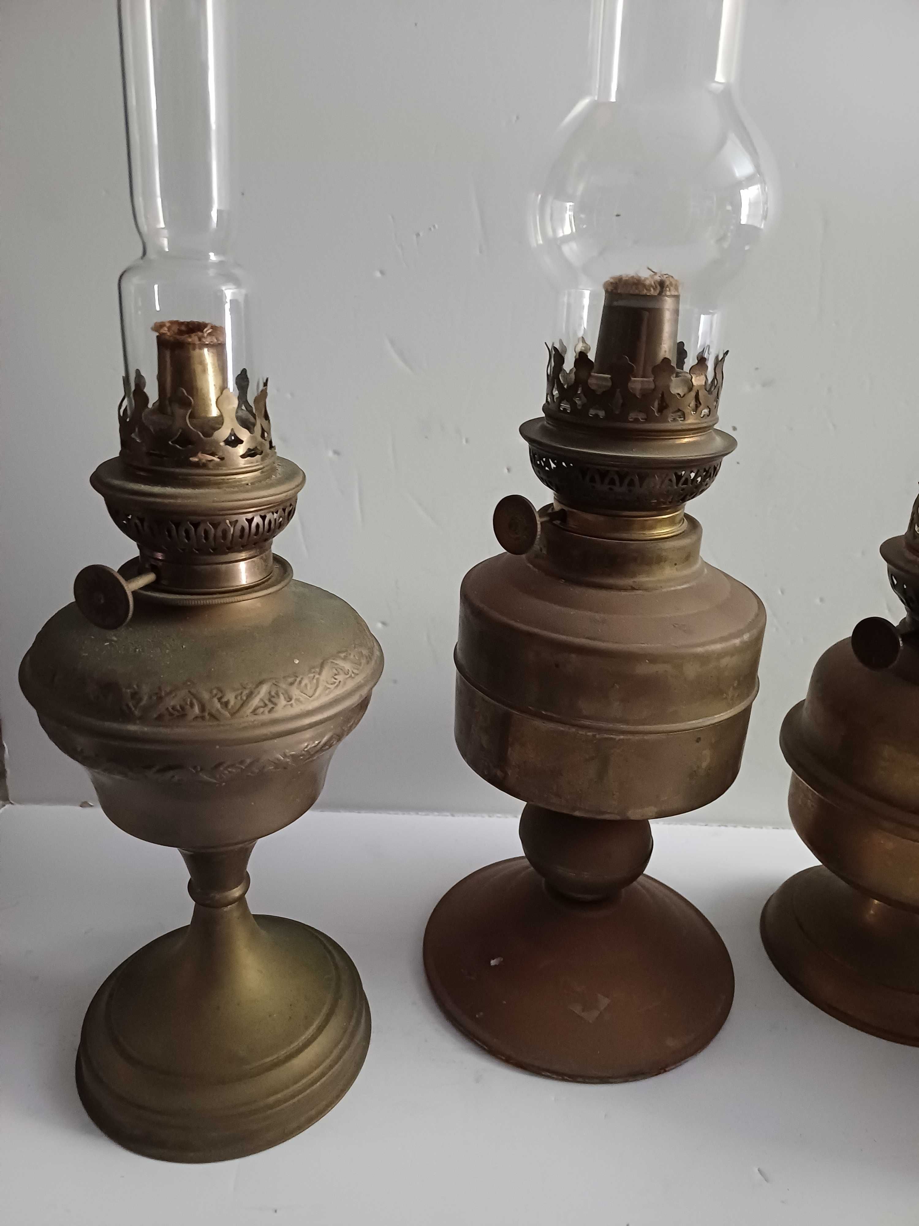 Candeeiros de petróleo com chaminé