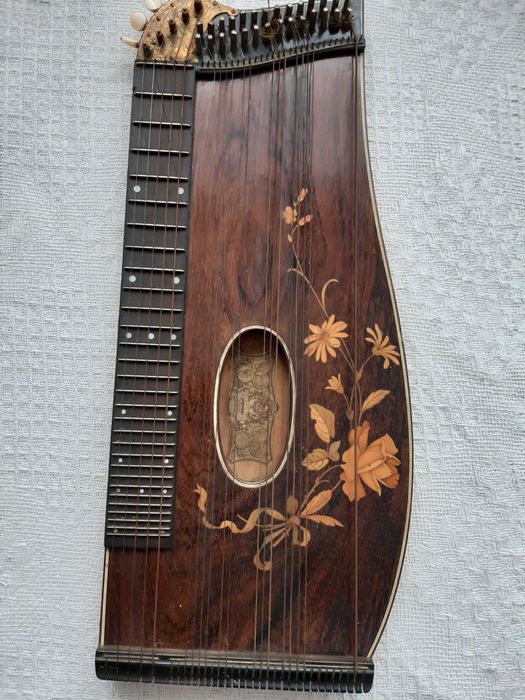 Cytra firmy P. Ed. Hoenes