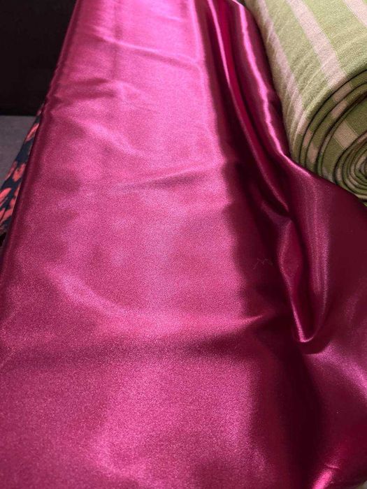 Ткань стреч атлас остаток 5 м