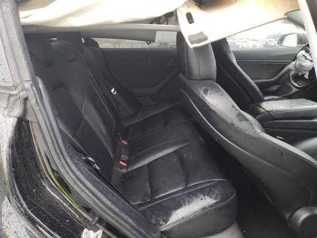 Tesla Model 3 Long Range Dual Motor  2018 рік