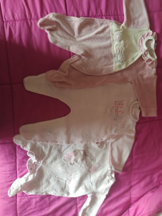 Roupa bebé menina