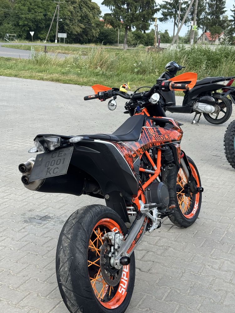 Ktm Smc 690.