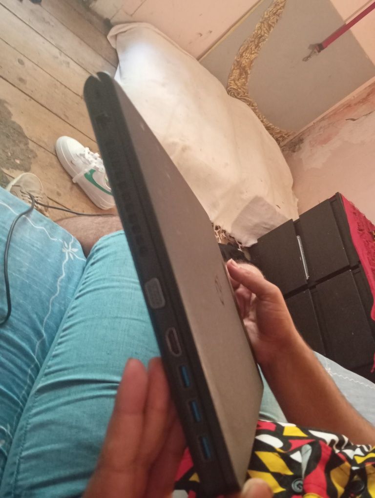 Estou a vender um computador i5