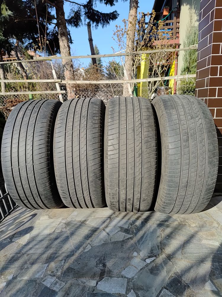 Firestone Roadhawk Opony komplet 4 sztuki 255x55 R18 Firestone