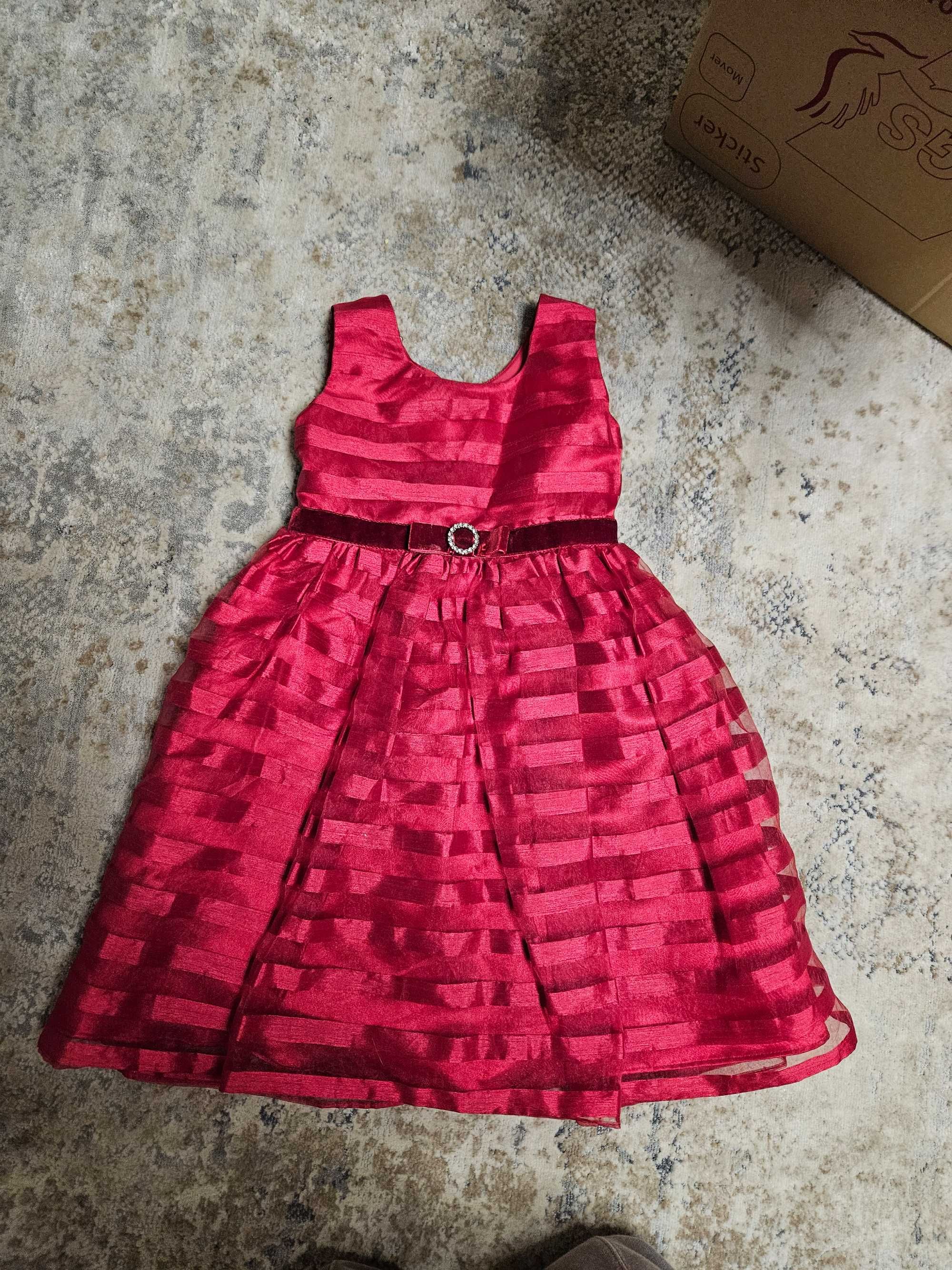 Sukienka z bolerkiem 4 lata