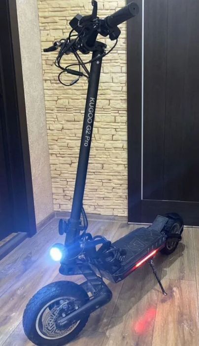 Електросасокат KUGOO g2 pro