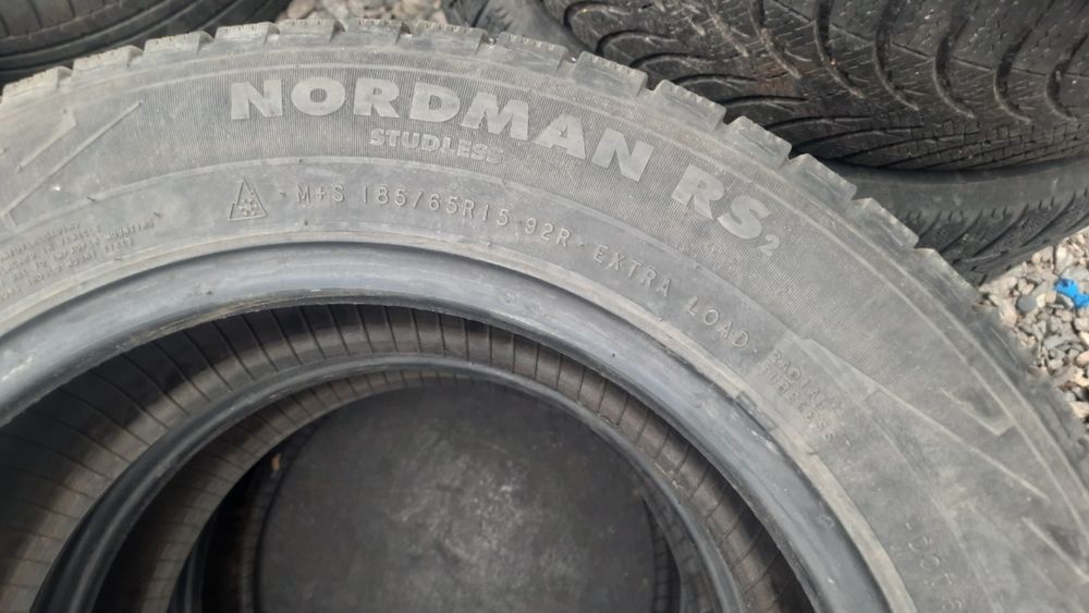 Резина  Noкian Nordman  185 65 15 зима