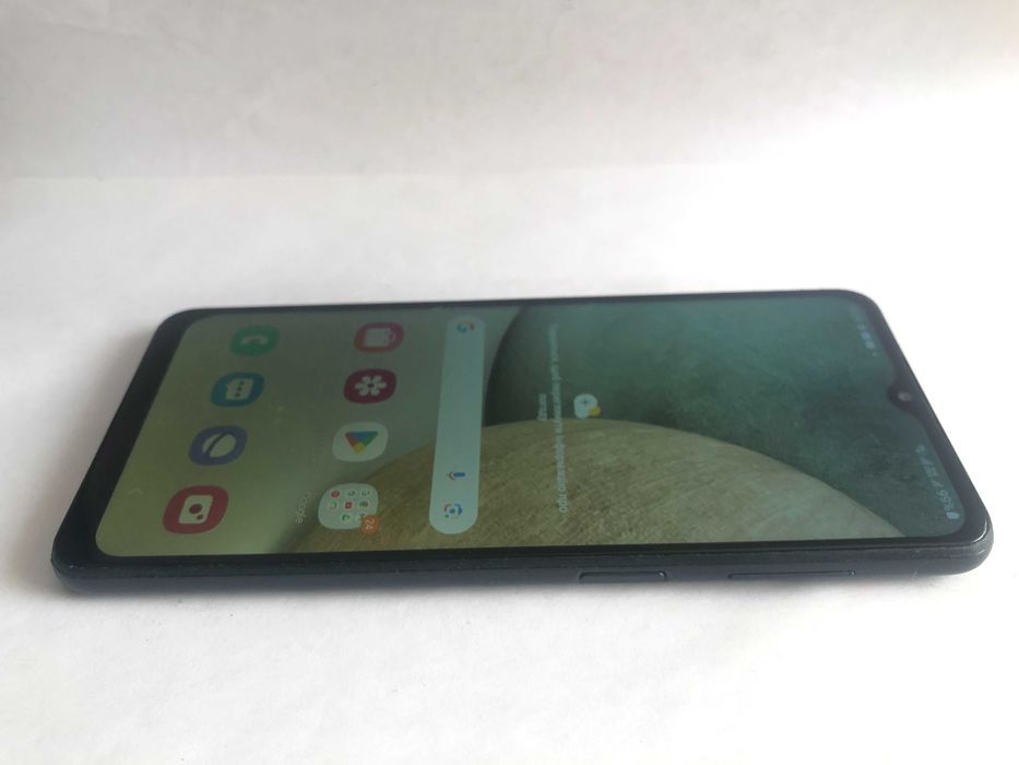 Смартфон\телефон Samsung Galaxy A12 A127F Black 3/32