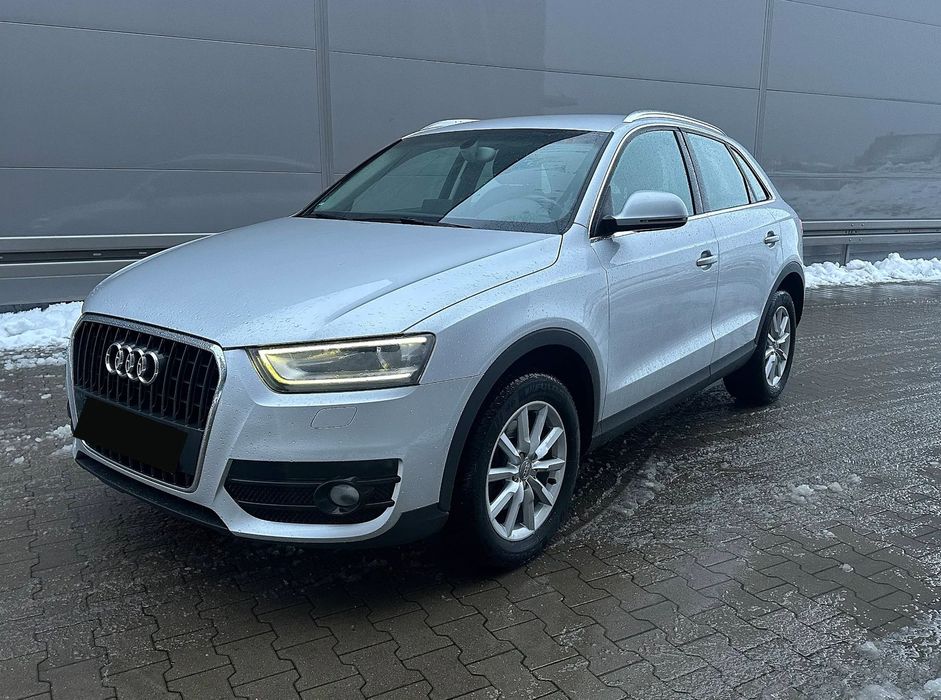 Audi Q3 2,0 TDI *Xenon*Ledy* Oświetlenie Ambiente* HAK*Nowy rozrząd *