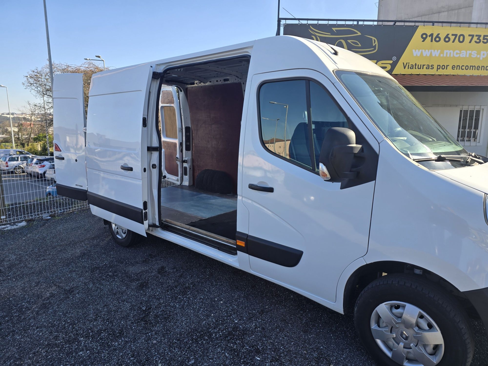 Renault Master 2.3Dci L3H2