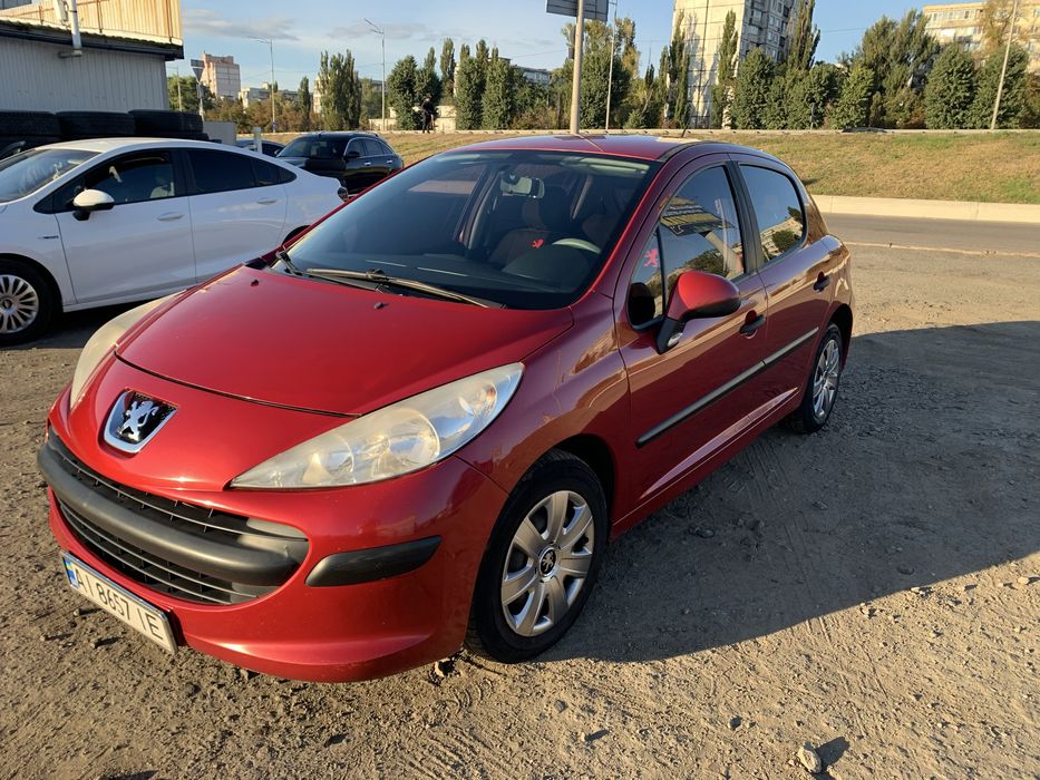 Peugeot 207 2006 р 1.4 пробіг 202