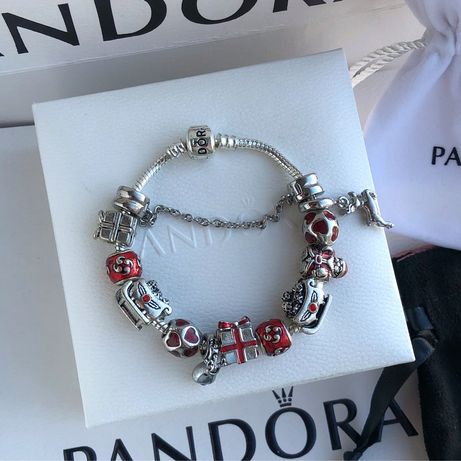 Пандора срібний браслет та шарми Pandora