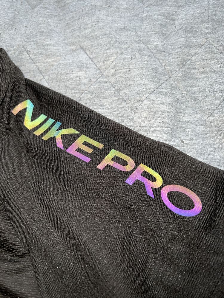 Футболка Nike Pro