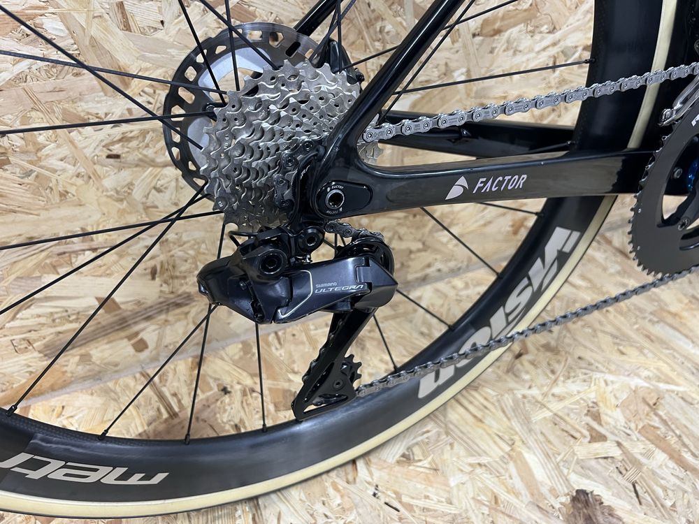 Bicicleta Factor Ostro Vam - Ultegra 12 - Rodas carbono