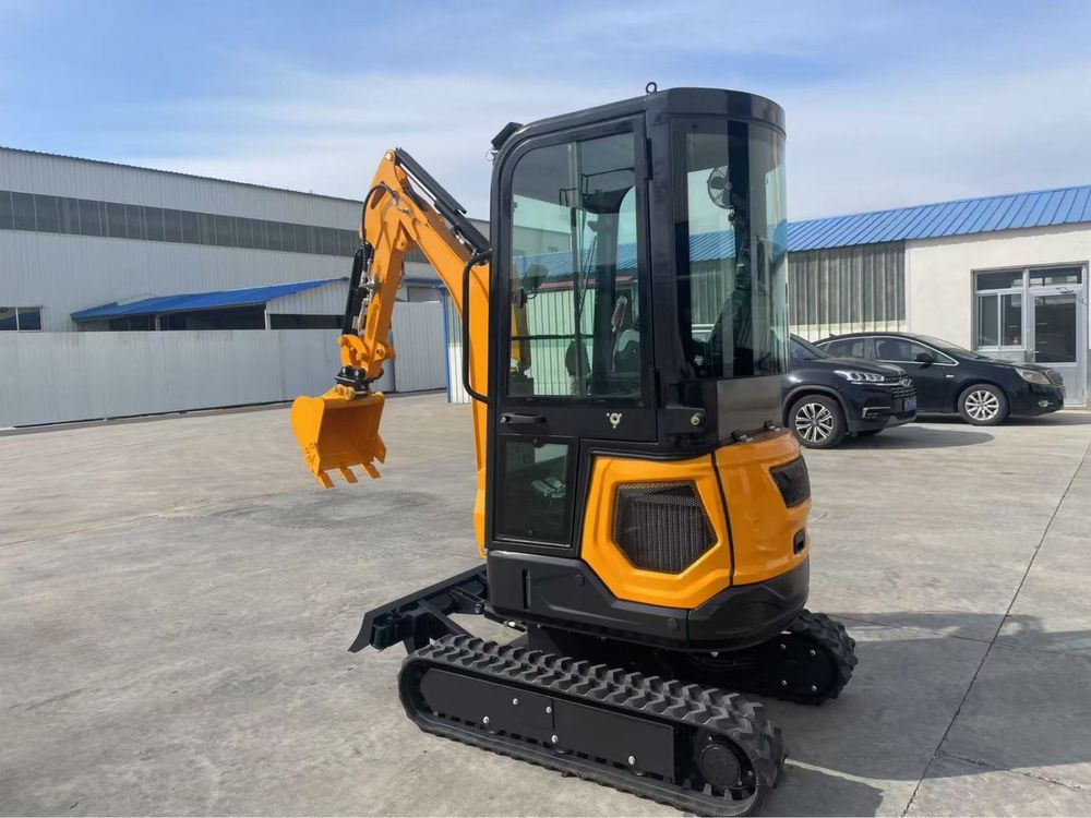 Kubota , Laidong. NOWA Minikoparka 1.8 tony SILNIK EURO 5