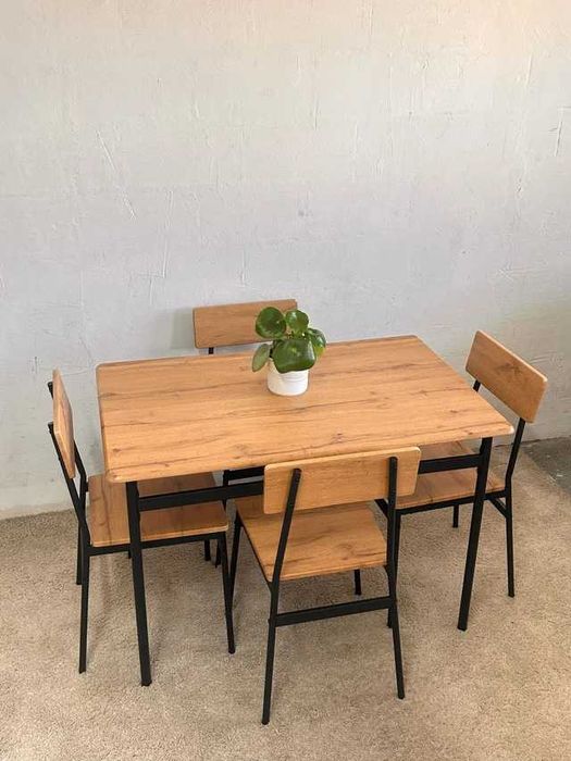 Mesa de jantar com 4 cadeiras nova - entrega gratuita!