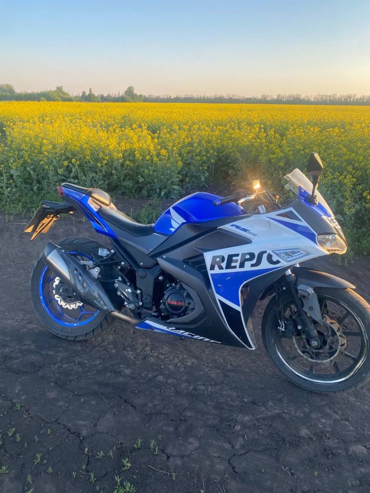 Мотолідер мл250 сбр можливий обмін на авто