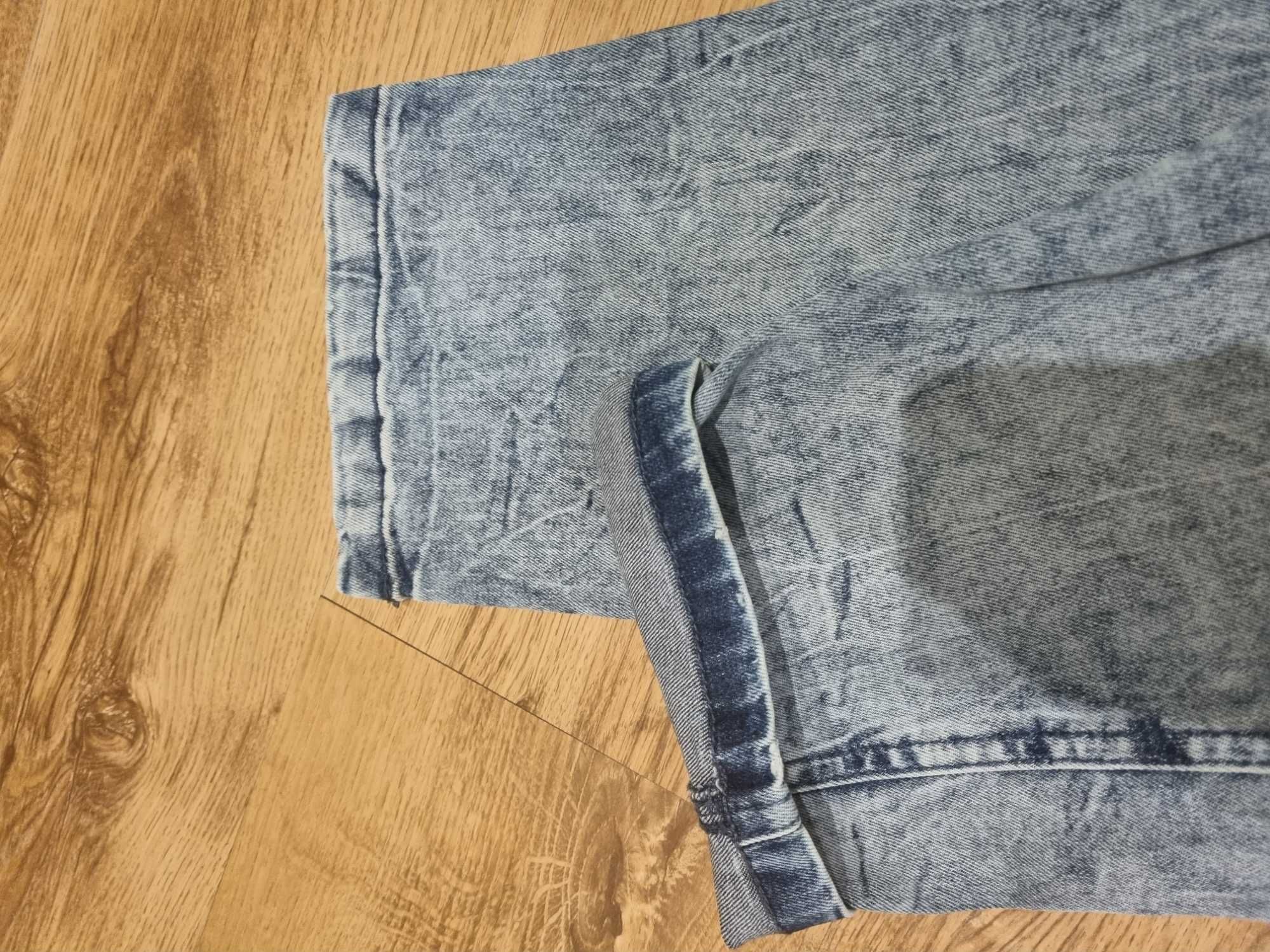 Spodnie jeansowe młodzieżowe/męskie RESERVED, r. 30