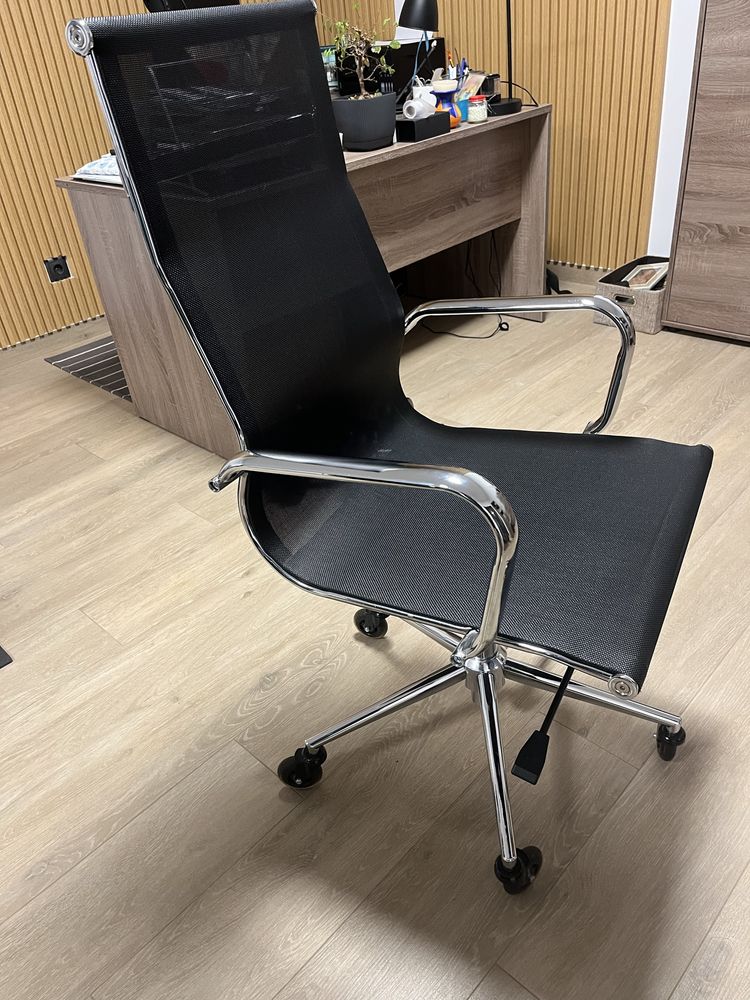 Cadeira escritório ergonómica