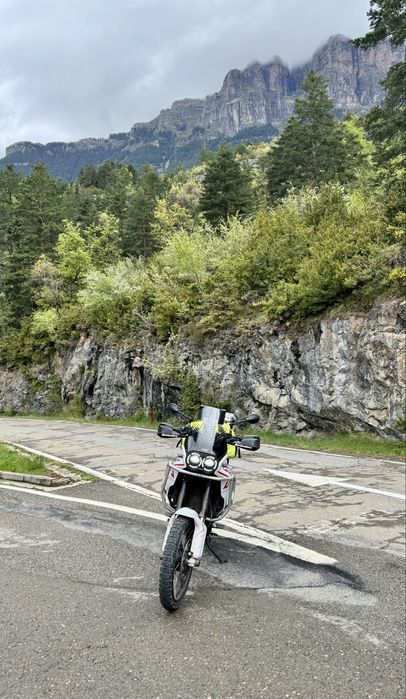 Ducati desert x 2022