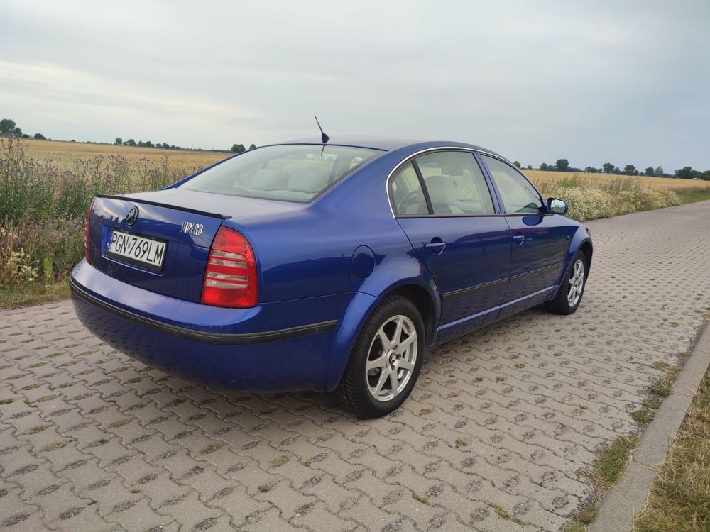 Skoda Superb 1.9 TDI 130KM Zarejestrowana Niski Przebieg Bez Wkładu