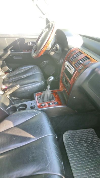 В Черкасах Hyundai Terracan Mitsubishi Pajero