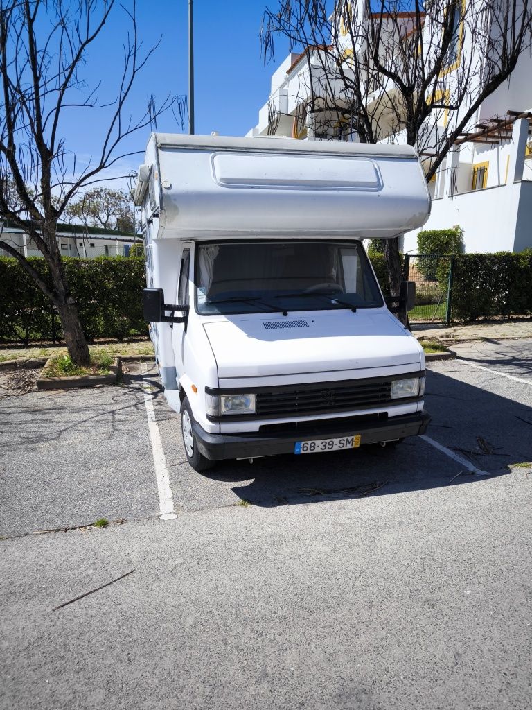 Autocaravana Peugeot j5 2.5D