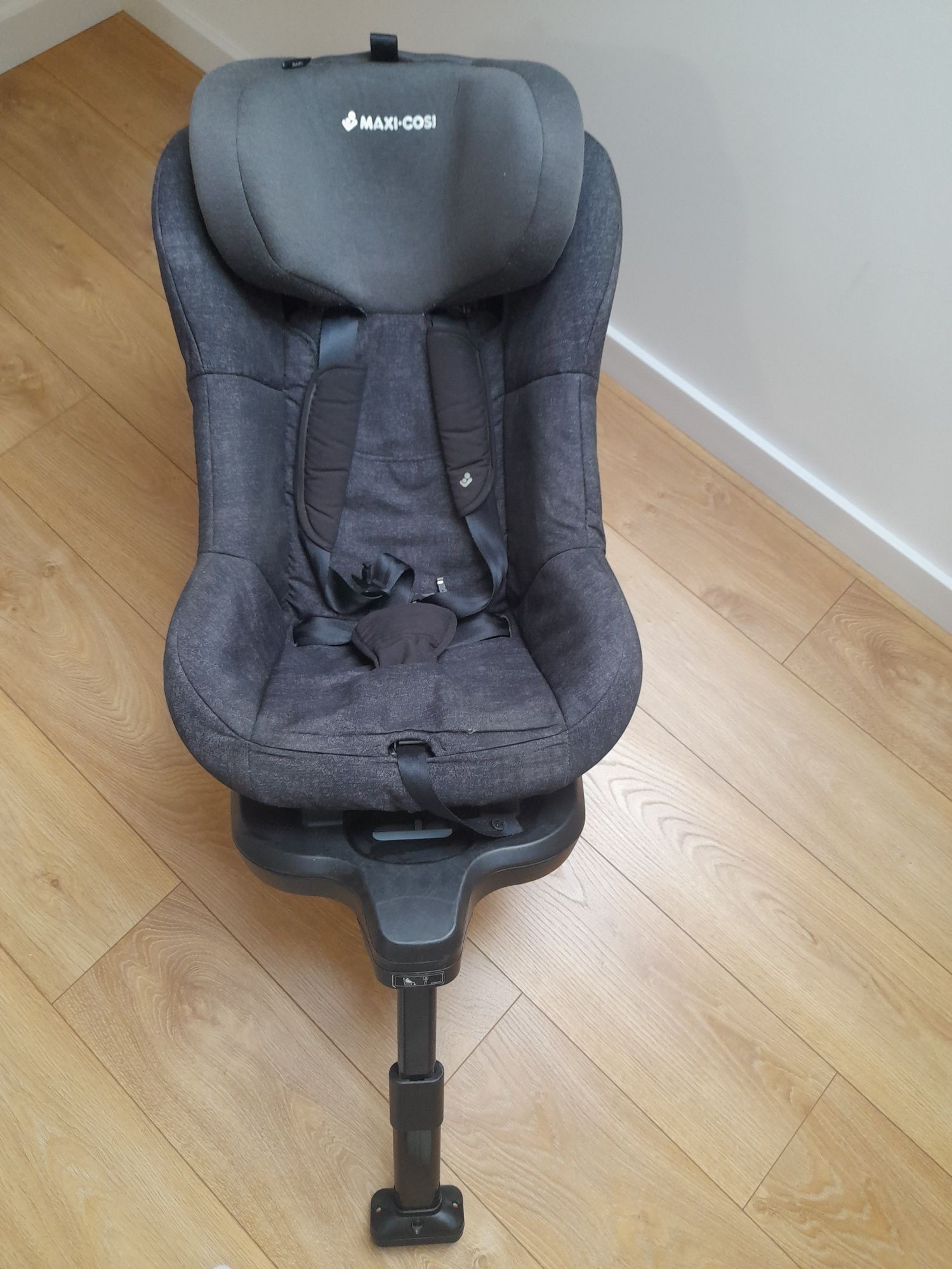 Fotelik MAXI-COSI TobiFix 9-18 kg