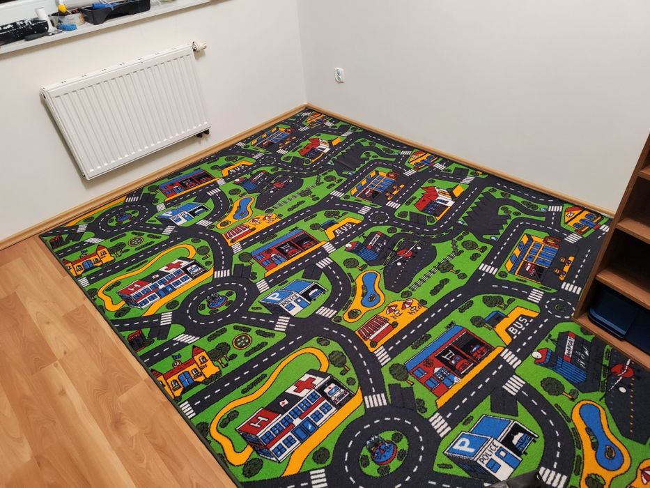 Dywan ulice miasto ze sklepu Komfort 4x2m idealny dla chłopca do pokoj
