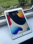 Apple iPad Air 2 128ГБ WiFi+LTE