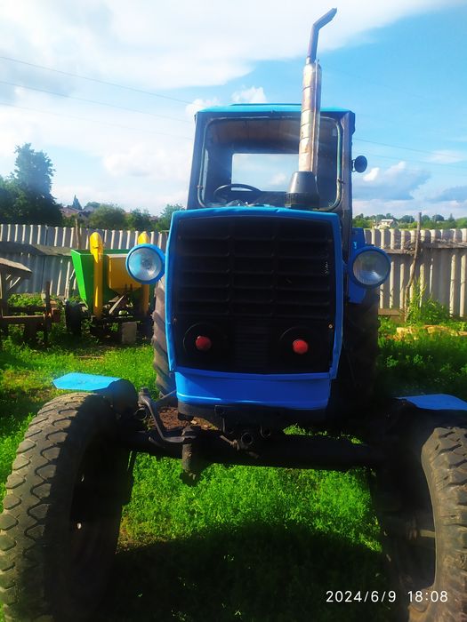 Продам трактор Юмз