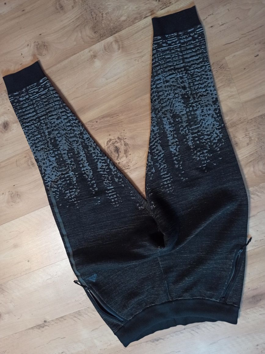 Spodnie męskie Baggy Adidas Zne Pulse unikat