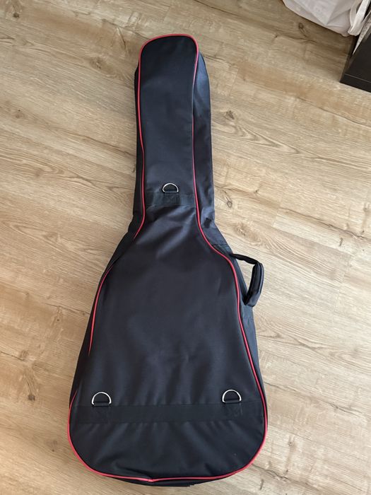 baixo semi acustico fender