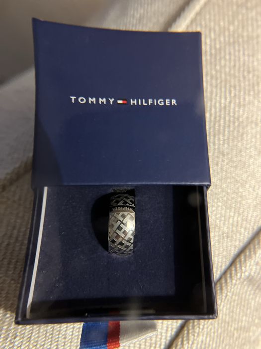 Anel tommy hilfiger