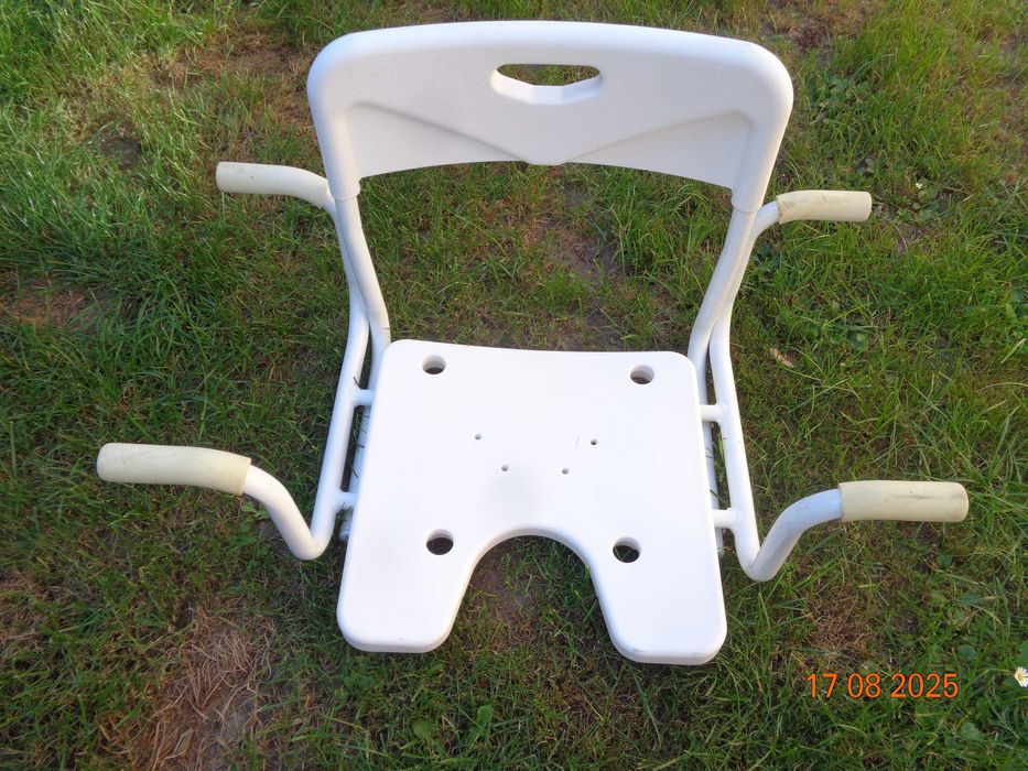 siedzisko na wannę dla seniora