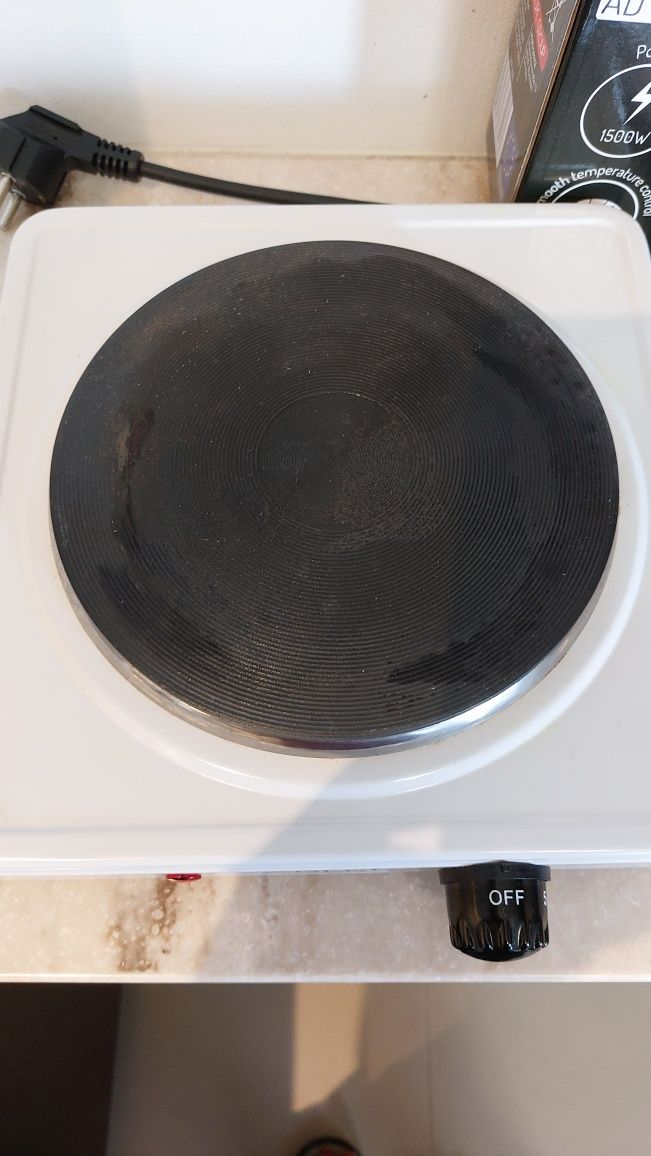 Kuchenka elektryczna  wolnostojąca, jednopalnikowa