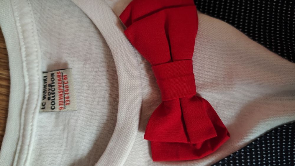 Нарядна футболка  на день народження та штани для хлопчика