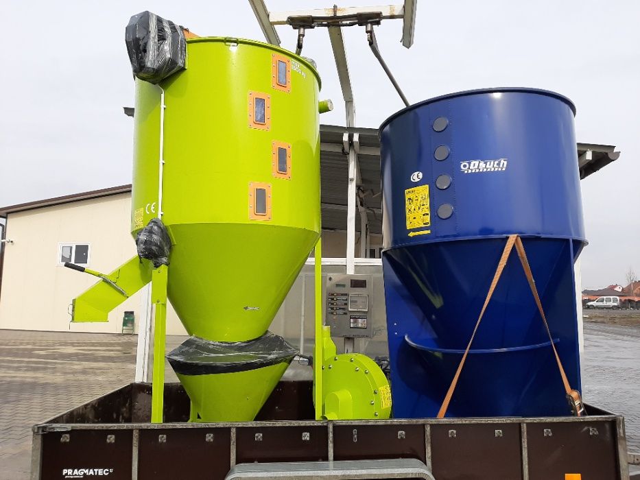 Кормосмеситель Смеситель кормов 600kg