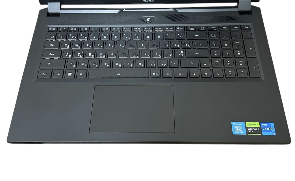 Gigabyte Aorus i5-12500H 12ядер/RTX 4060 8gb/16/512gb ssd/17’3 360Hz