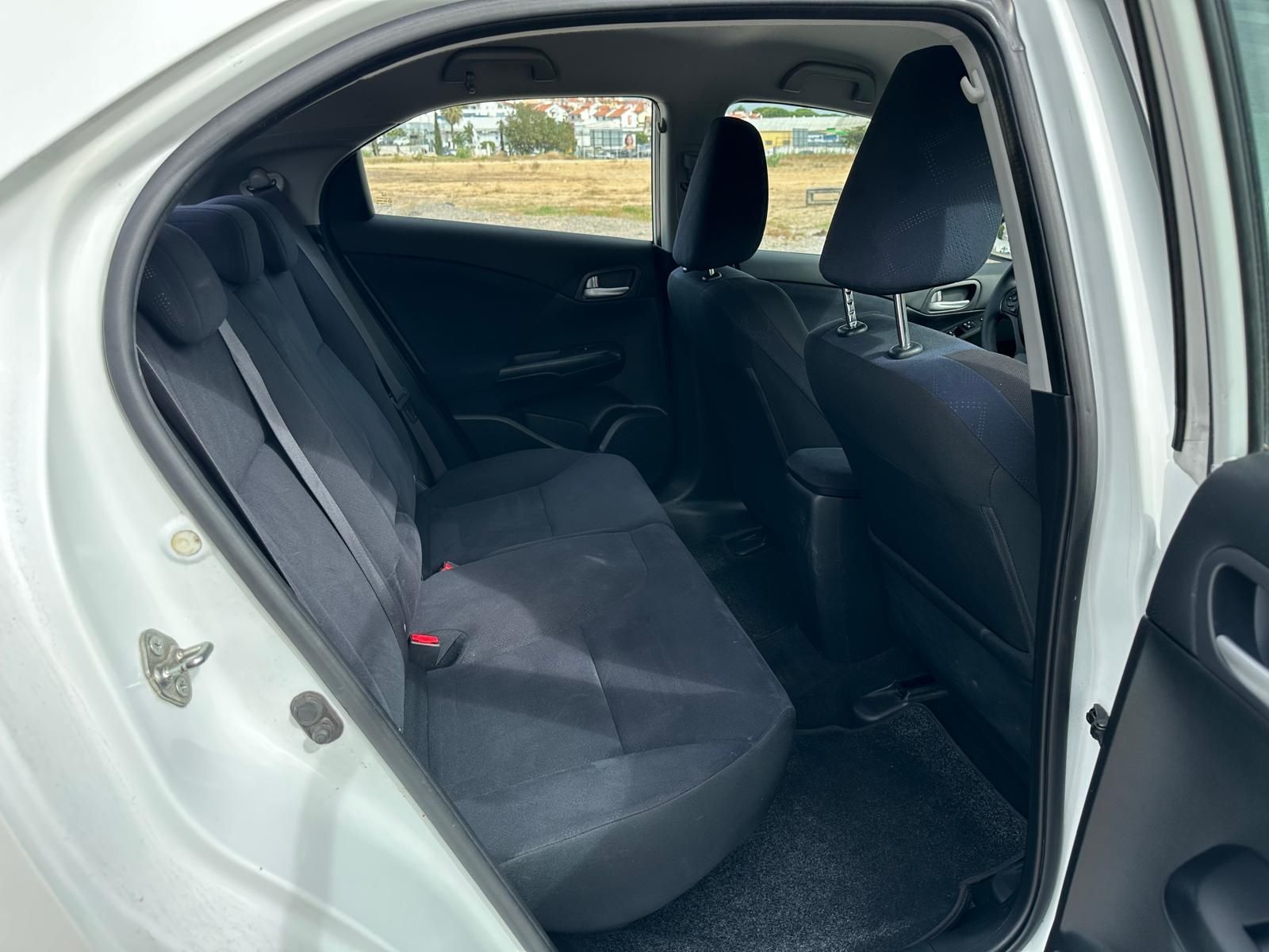 Honda Civic 2.2 i-dtec sport revisões na marca excelente estado