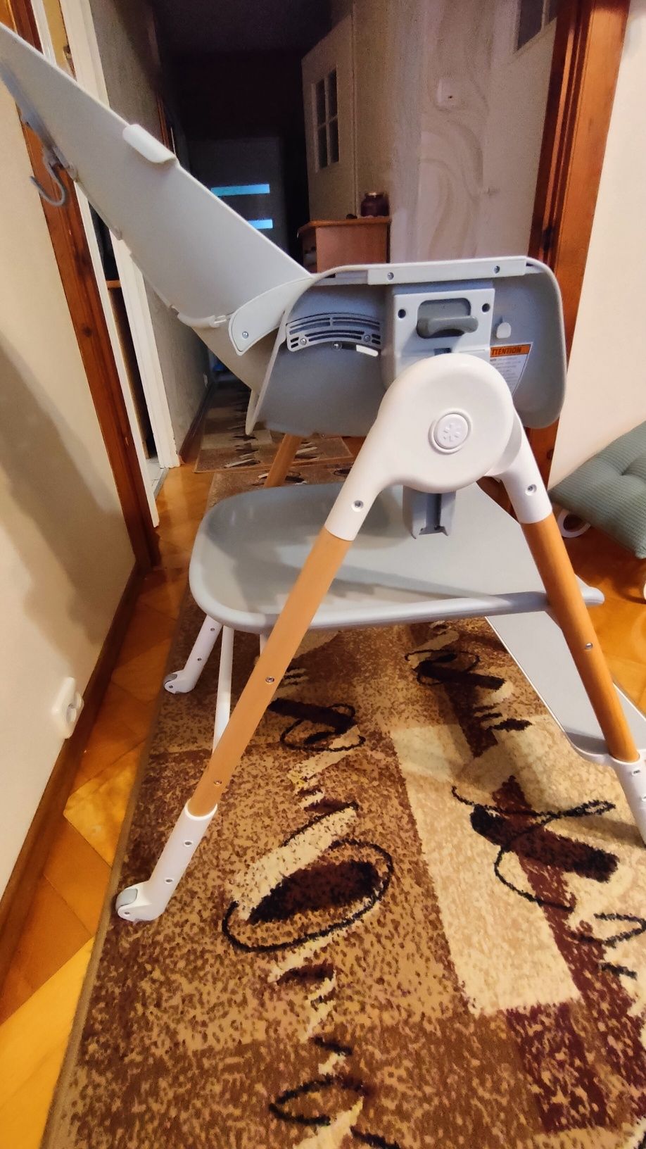 Skip hop krzesełko do karmienia
