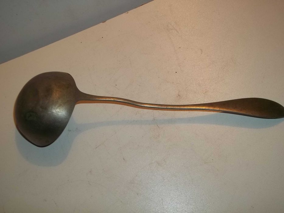 Stara mosiężna chochla