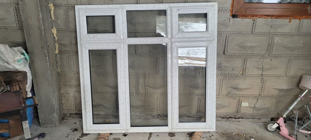 Okno okna nowe białe angielskie parapet parapety