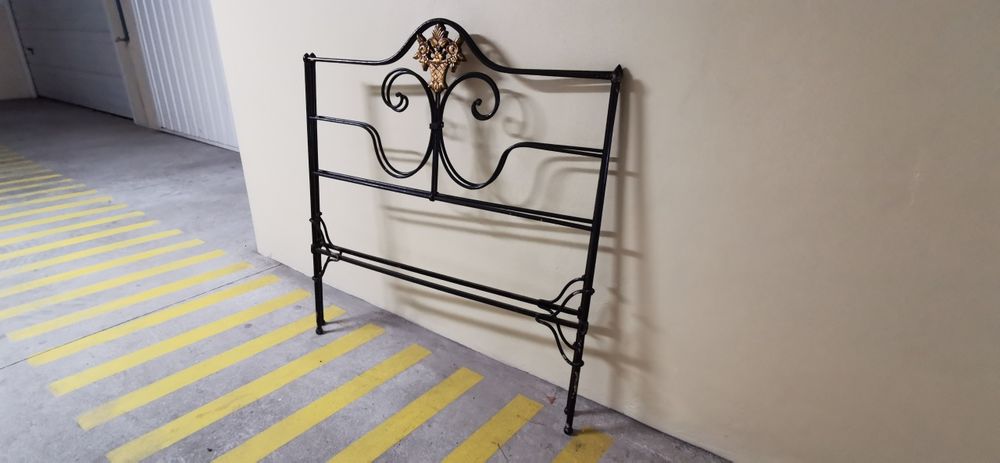 Cama de ferro - solteiro