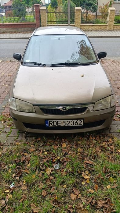 Sprzedam Mazdę 323