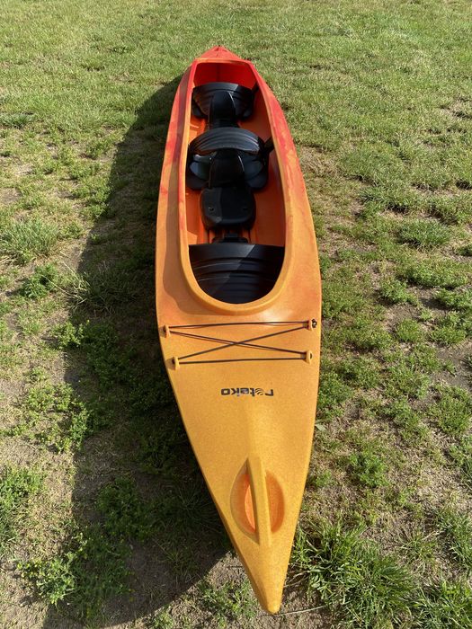 Kajak 3-osobowy Roteko Walker z dwoma dostawkami polietylen. Nowy 2025