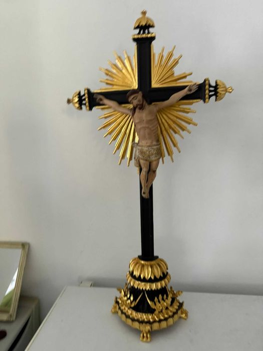 Cristo e crucifixo
