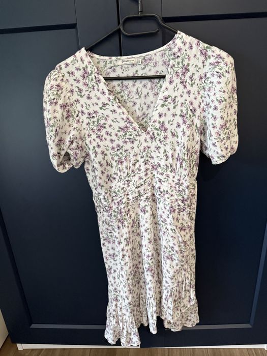 Sukienka w kwiatuszki